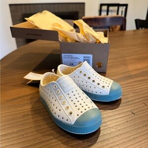 NWT Native Kids Sneakers - Bone White and Green